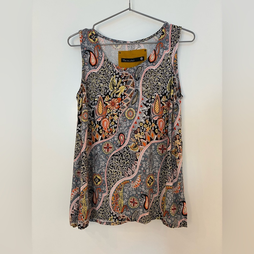Soft patterned sleeveless top